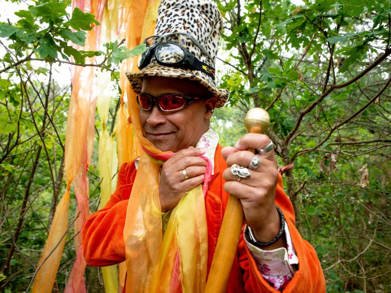 Mister Anansi_presentator