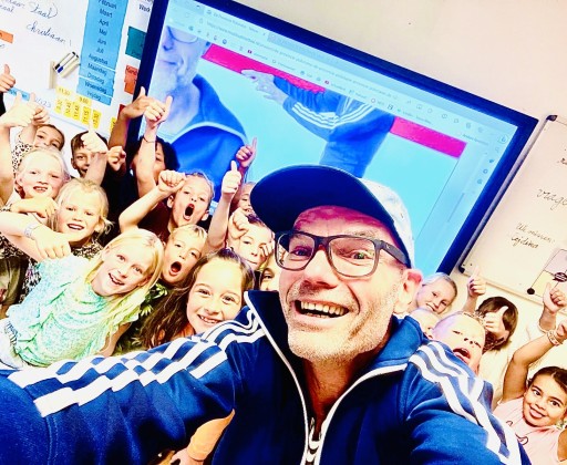 Marco selfie Tune4U : Muzikaal Met Taal